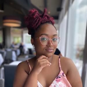 Meet your Posher, Shayla